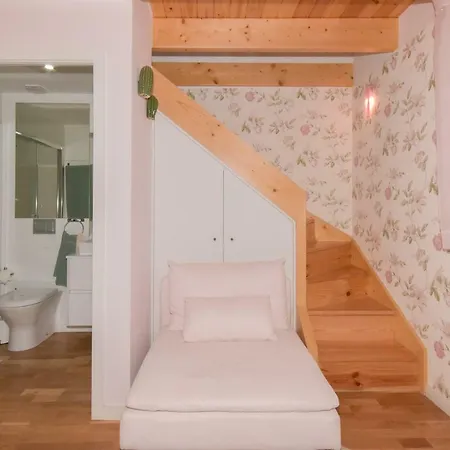 Rose Loft *